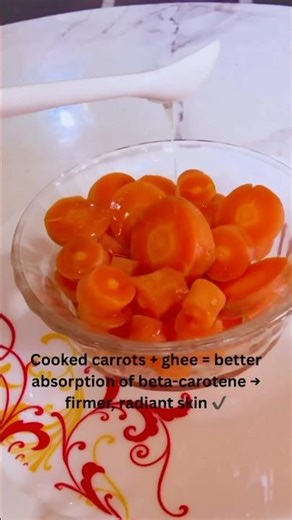 Eat smart: cooked carrots + fats = maximum skin benefit 💯#youtubeshorts #youtubefeed #shorts #fyp