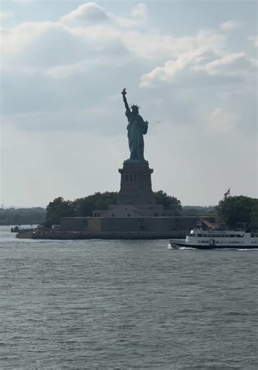 Exploring the Statue of Liberty: A NYC Icon