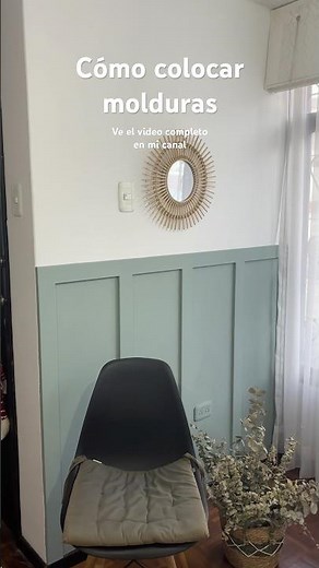 Cómo colocar molduras en la pared. Decora con poco presupuesto tu sala