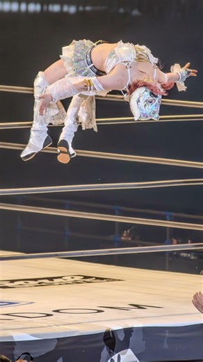 【スターダム】スターライト・キッド｜“空を舞う虎”が究極の輝きを放つ、奇跡の一瞬【一瞬美】