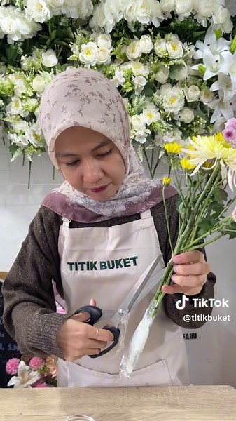 Tips Merawat Bunga Segar untuk Pernikahan