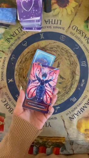 10K views · 236 reactions | Tu avances plus vite que tu ne le penses 朗殺浪cette vidéo est générale et offre des éclairages, elle ne remplace pas un conseil ou un accompagnement personnalisé, prenez ce qui résonne en vous . #lifeadvice #fblifestyle #spiritualjourney #guidancedujour #messagedujour #tiragedujour #cartomancie #oracle #tarot #energyoftheday #innerpeace #positivity #goodvibes #selflove #cheminversoi | Chemin de vie médium | Facebook