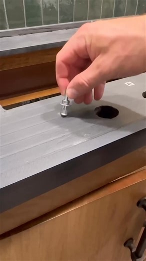 How to install a under mount sink #plumberjohn #sink #diyplumbing #plumbing #plomero #fblifestyle #contractor | Plumbing John