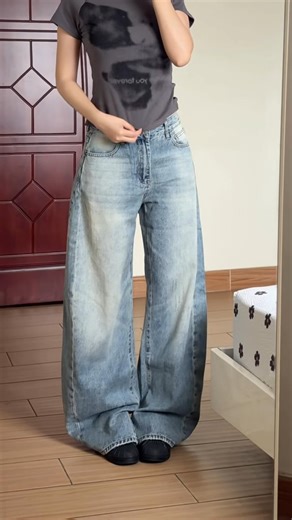 The Ultimate Baggy Jeans Guide 👖#FashionInspo #TrendAlert