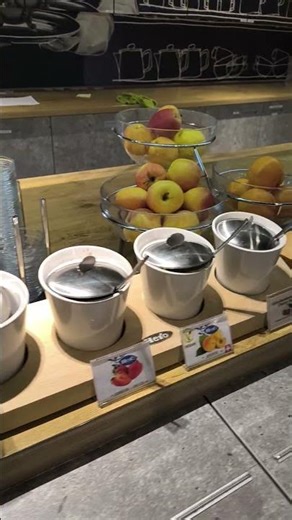 Breakfast in Zurich ☕🥐