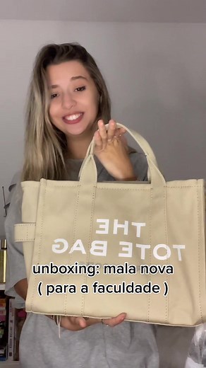 Unboxing da Minha Nova Mala para a Faculdade