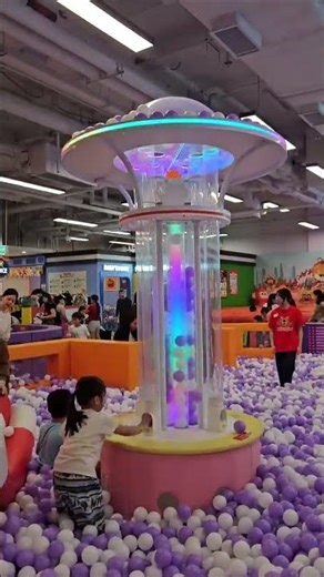 🟣🔵🟢🔴🟠🟡 Ball Pit Fountain #hongkong Kiztopia #fun #kidsplay
