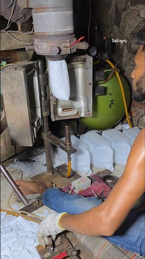Strong Plastic Chemical Storage Pots Manufacturing Process