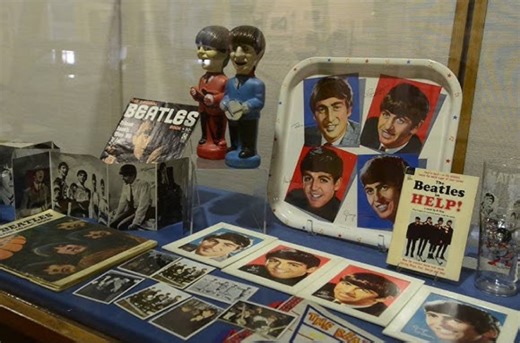 7 Things In The 60s We Had in Our Room as Teens