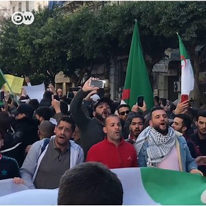 Thousands of people have been taking to the streets in Algeria, protesting against the country's president. Here's why: | DW News