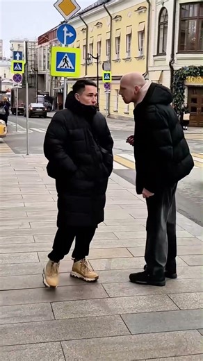 A compilation of bizarre and hilarious street antics in the !#StreetPranks #Atrending #viralprank