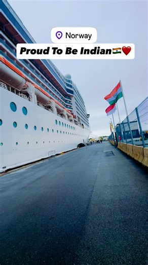 kunal pawar 📍Mumbai on Instagram: "India meets Norway 🇮🇳🤝🇳🇴 Follow @chef_kunaal #indian #proudindian #bharatmatakijai #proudindian #indianflag🇮🇳 #norway #norwayindia #travelaroundtheworld #exploring #loveindia #ship #cruiseship #shiplife⚓ #cruiseshiplife #msccruisesofficial #sharethelove"