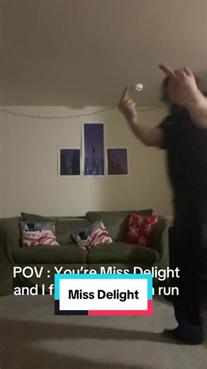 Running Backwards as Miss Delight in Lies of Poppy Playtime