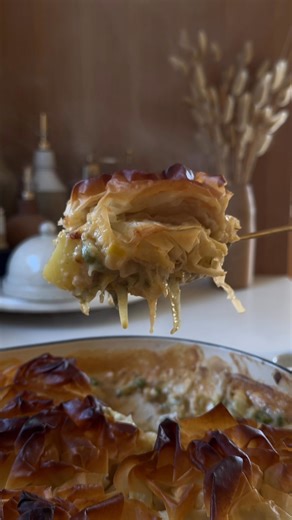 3.5K views · 15 reactions | Comment 'RECIPE' This cozy fish pie is comfort food with a twist. It has a creamy, herby filling, and a gorgeously crisp, golden phyllo topping. This Fish Pie is made with tender whit fish, leeks, potatoes, peas, and some horseradish and dill for flavor. It’s easy enough for a weeknight dinner but also impressive enough that you can make it for a dinner party. https://www.foodbymaria.com/fish-pie/ | Foodbymaria | Facebook