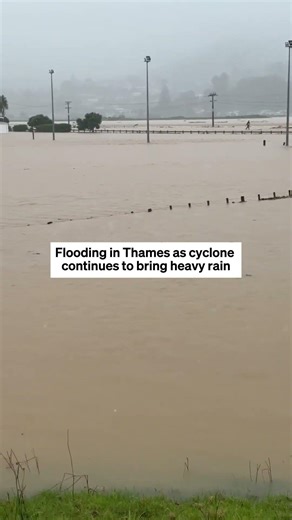 Flooding in Thames as cyclone continues to bring heavy rain | RNZ