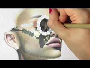 This is how to draw Ariana Grande 😋 | JULIA GISELLA