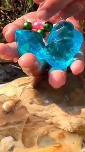 266K views · 4.7K reactions | The beauty was surprised to find pearls. Shells hide pearls and eggs, earning a lot of money #pearl #pearls #gems #gemstones #reels | Hai jiang | Facebook