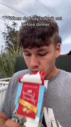 Scorched almonds for dinner 🤣 #fyp #nz #kiwi #maori #onhereteam #newzealand