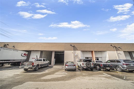 3018 NW 79th Ave, Doral, FL 33122 - Palmetto Doral Industrial Park | LoopNet