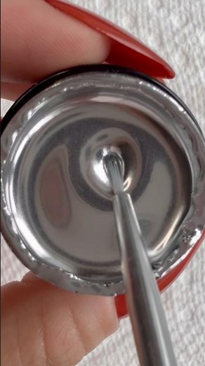 Metal Painting Nail Art 🔗