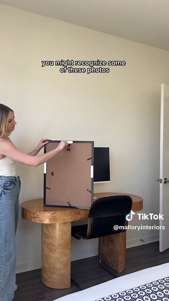 Not sure what to do with the awkward space at the end of your bed?? #ad The @LG Electronics USA MyView Smart Monitor is here to solve all your problems because it’s a computer monitor that doubles as a smart TV so you can have the best of both worlds. If you wanna see more you can check out the LG Myview at the link in my bio! #LGPartner #SmallSpaceSmartMonitor #LGMyView