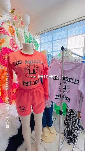 23 reactions | #NEW COLLECTION  !YA DISPONIBLE! 58776760 Tú eres nuestra inspiración Código: #set #ANGELES #topquality Tallas: s m l xl Colores : Varios Mayoristas precio especial 6pz  #mujer #autentica #bonita #bendecida #Inspirada #amada #leal #fuerte #bella #prospera #inspiracion #ootd #jeans #ootdfashion #fashionista #Fashion #única #real #mujerúnicayautentica | Evidence Clothing Store - Bonage JEANS | Facebook