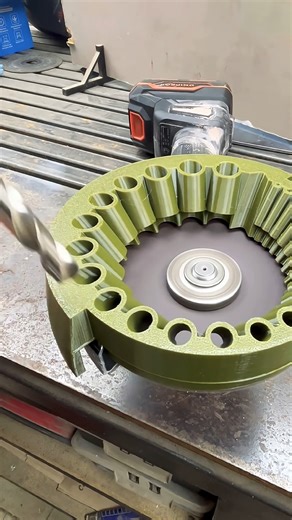 88K views · 445 reactions | How to sharpen a drill bit on an angle grinder | Super Craft | Facebook