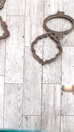 23K views · 315 reactions | Here is the tutorial of the ghost portraits DIY kit from my shop! #ghostdecor #diykit #ghostdiy | The Turquoise Valentine | Facebook