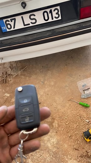 Exploring Car Key Fobs: Features and Functions