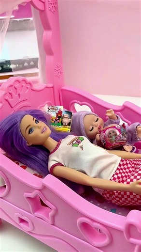 Barbie Takes Care of the Baby #toys #barbie #usa🇺🇸 | barbie girl baby