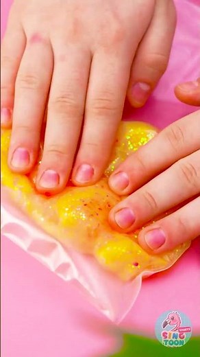 Squishy Math Adventures: Count, Squish and Learn! 🎉💚 #Shorts #KidsFun