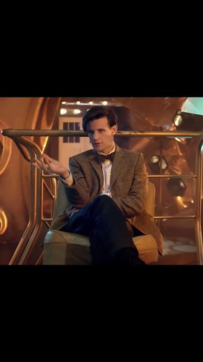 The Impossible Astronaut #doctorwho #mattsmith #riversong #amypond #rorywilliams #tardis