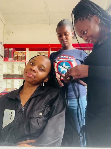 This process of potting the braids when done plantin😔😔😔