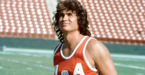 The Heartbreaking Story Behind Michael Landon's 'The Loneliest Runner'