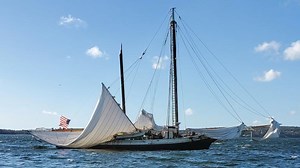33 people aboard schooner at time of fatal accident in Rockland