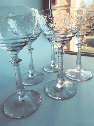 Vintage 1940s Libbey Sharpe Crystal Champagne Glasses, SET of 7 Botanical Design, Four Oz - Etsy