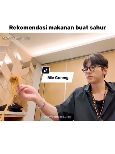 Indulge in Delicious Mie Goreng: Indonesia's Comfort Food