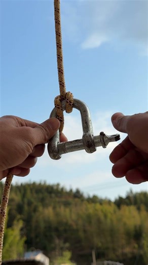 Learn knots from scratch Survival edition.