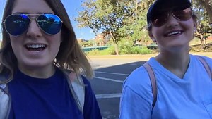 📽️ The girls break down the Food & Dining Options on Campus