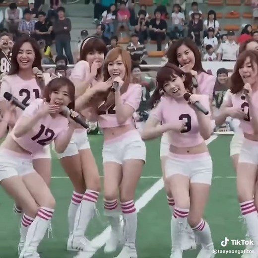 Girls' Generation Dance Fancams and Performances