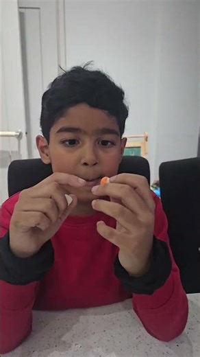 Frozen Skittles tasting #sweets #kids