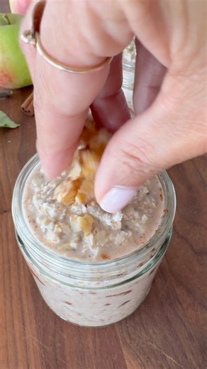 This cozy Apple Pie Overnight Oats recipe with apples, cinnamon, maple syrup, oats, chia seeds and walnuts, tastes just like apple pie! ✨ Comment "recipe" to get this DM'd! https://www.skinnytaste.com/apple-pie-overnight-oats/ #apple #applepie #oats #overnightoats #skinnytaste #weightwatchers #breakfast #onthego | Skinnytaste