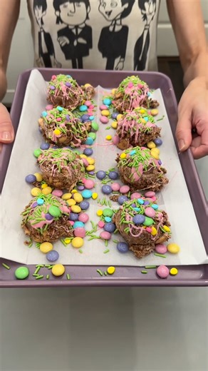 easy spring candy #easybaking #springbaking | Lucy Diamond