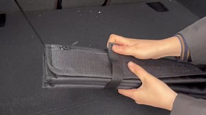 Bumper Guard Rear Bumper Protector Mat, Bumper Flap Protector, Universal Foldable Rear Bumper Protection All-Weather Cargo Liner Trunk Mat Cargo Mat (Black)