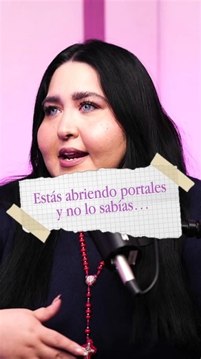 Las películas de terror abren portales al más allá.😱🔮👀 #elconjuro #treintastic #portales | Treintastic