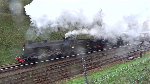 Steam double header departing Horsted Keynes station, Bluebell Railway 32424 Beachy Head & 60163 Tornado #railwayvideos #STEAM #steamtrain #doubleheader #reelsvideo | RailwayVideos