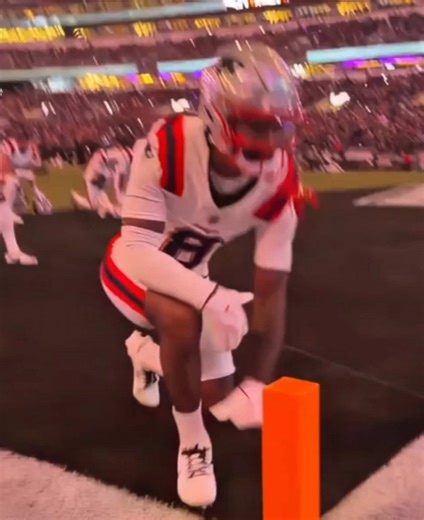 stefon diggs tuff asl | ib : @𝐝𝐮𝐧𝐜 | lucki X diggs so tuff | #sportstiktok #fyp #goviral #surf #stefondiggs | @jamø @traps @nine @𝙢𝙚𝙡𝙤 @✰ @Damon @😐 @🫩 @Wyo.ant |