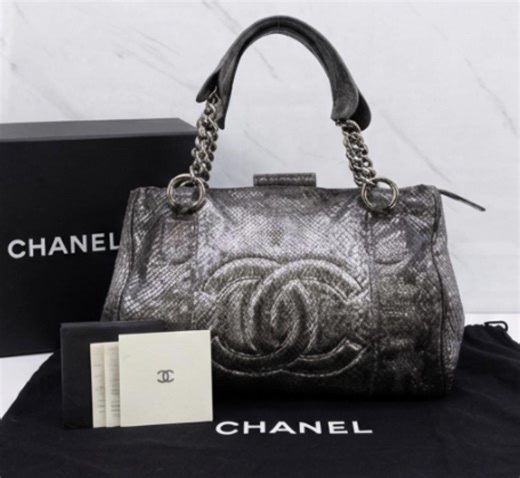 The Designers Closet Canada | AVAILABLE!! Stunning Metallic Silver Python CC Frame Bag In gently used condition This rare handbag is crafted from metallic silver python... | Instagram