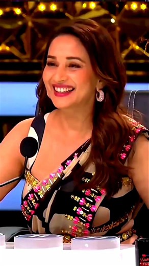 समोसा खाने से नुकसान होता है 🤣😂#shorts #fyp #comedy #ytshorts #motivation #funny #trending #viral