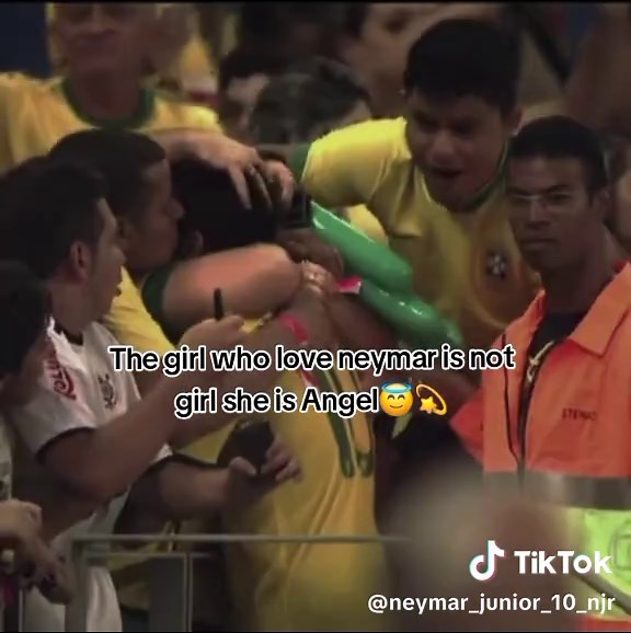 Who Loves Neymar? Discover the Angel Behind the Fan